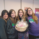 Hasmonean girls’ GIFTs for teenagers in hospital 